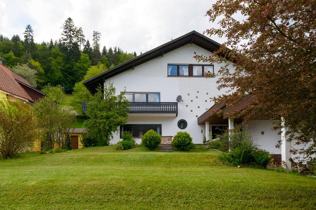 Hotel Schwarzwaldschaefer Enzklösterle Exteriör bild
