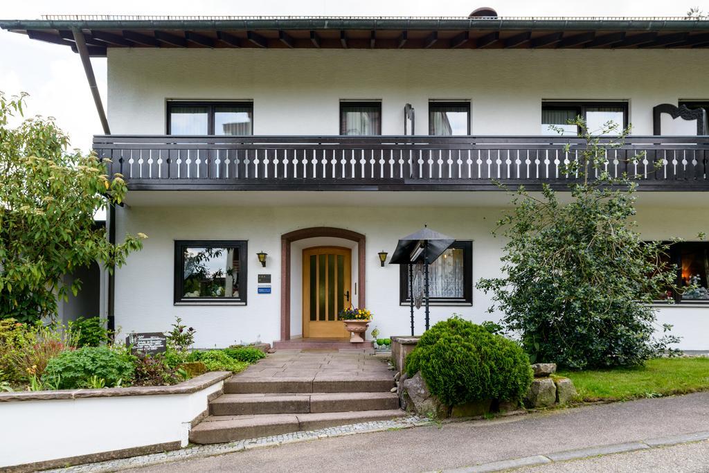 Hotel Schwarzwaldschaefer Enzklösterle Exteriör bild